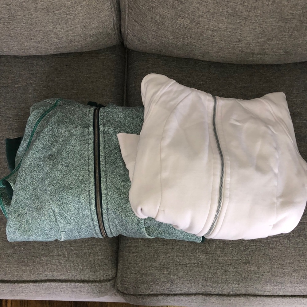 2 LULULEMON SCUBA HOODIES !!